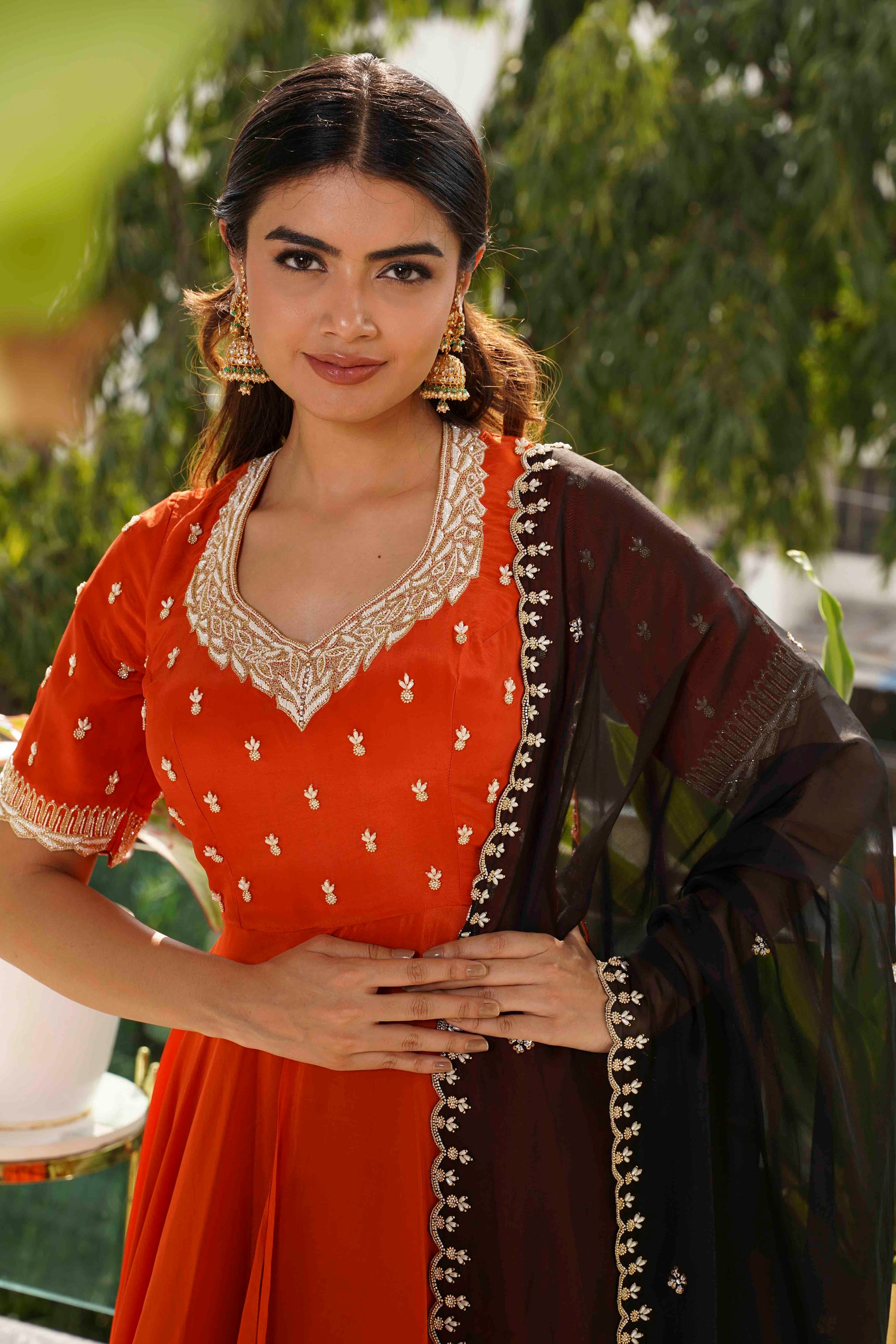 Noor Sienna Kurti