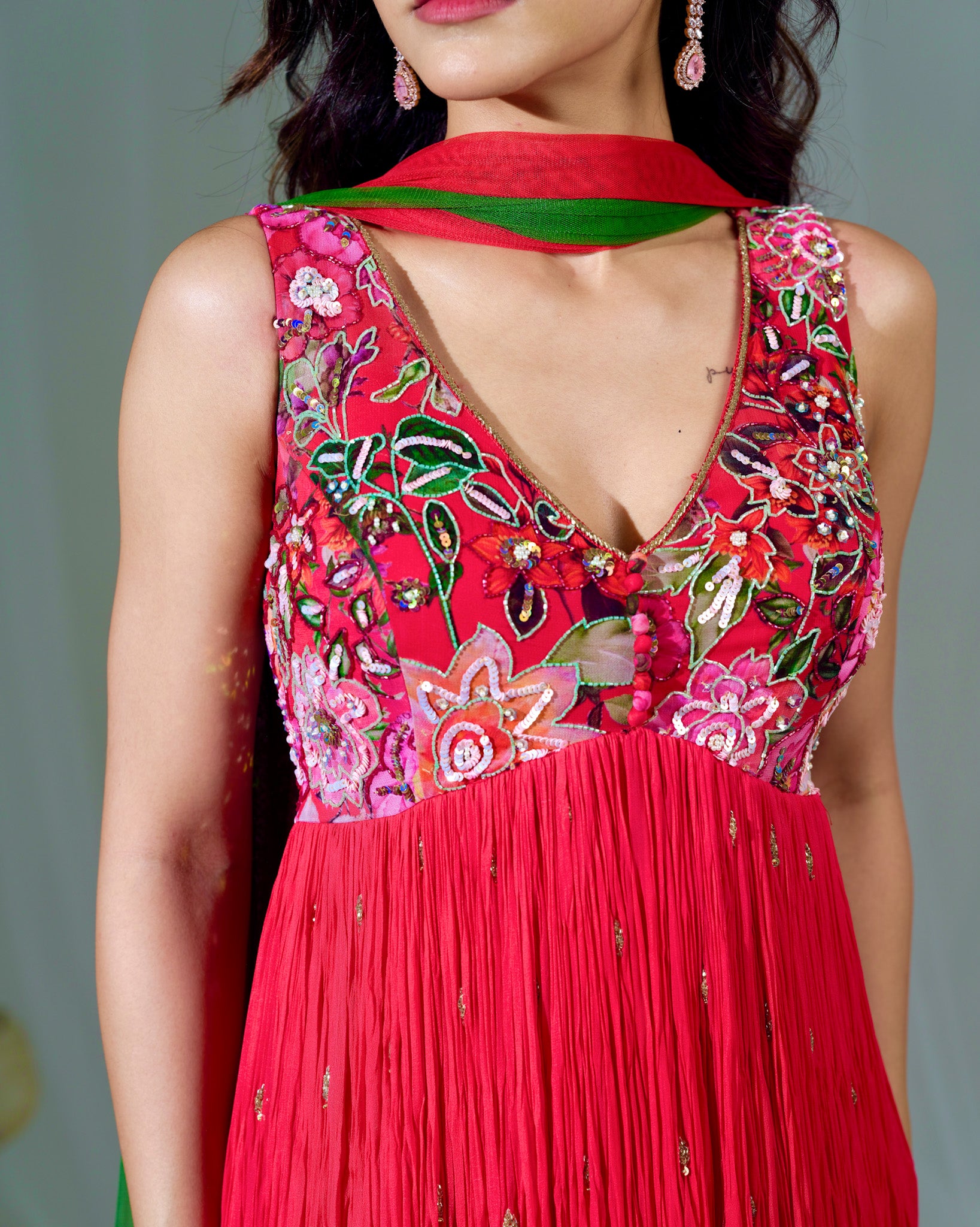 Elthea - Red Gown
