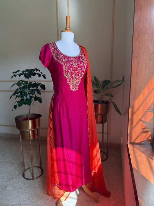 Amber Fuchsia Dusk Kurti set, full view