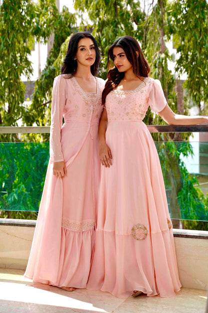 Emberlace Gown, complete twin pose, full dress image