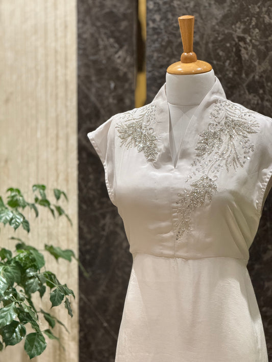 Opulent Sheen - Adjustable Top, front close-up